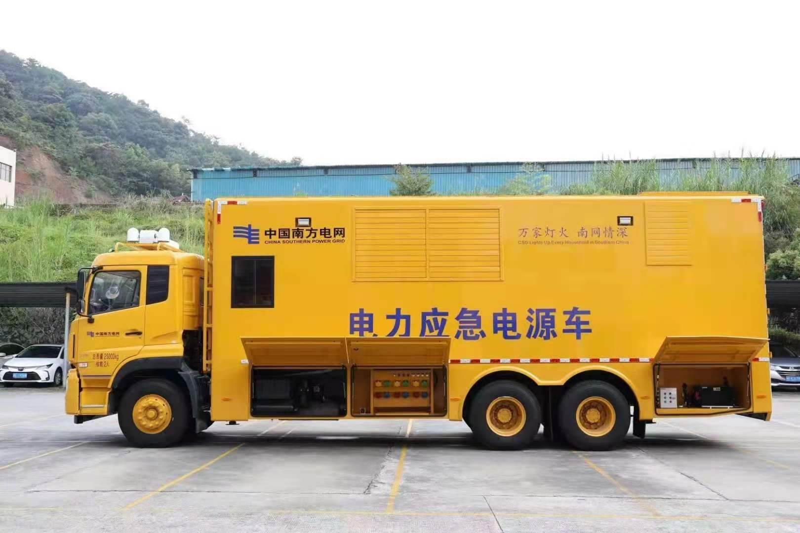 绵阳安康大型柴油发电机发电车UPS电源出租租赁